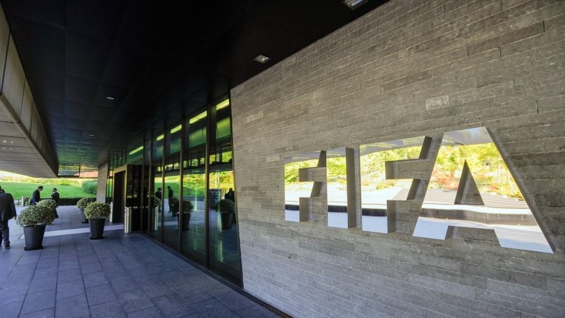  FIFA   Grexit    .       !