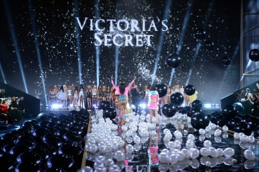 Victorias Secret 2014: Όσα είδαμε στο show εσωρούχων σε  φωτογραφικά κλικ!