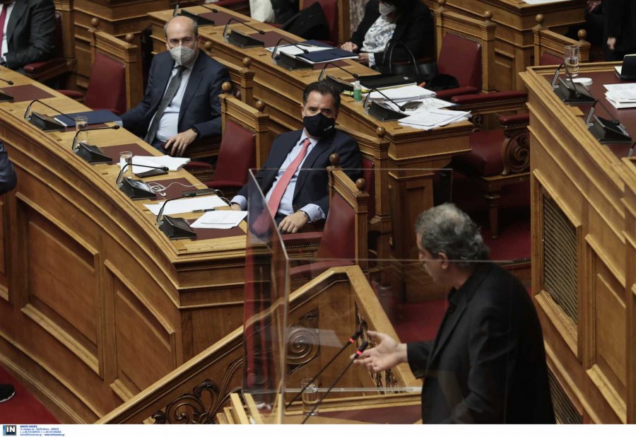 Η μπιφτέκα γύρισε : Ο Παύλος Πολάκης επέστρεψε και επίσημα στα ψηφοδέλτια του ΣΥΡΙΖΑ