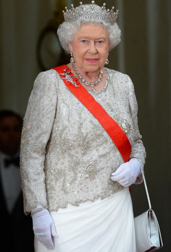 Βασίλισσα Ελισάβετ: Οι άγνωστες πτυχές της ζωής της