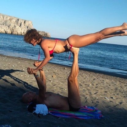  :  yoga       Instagram !