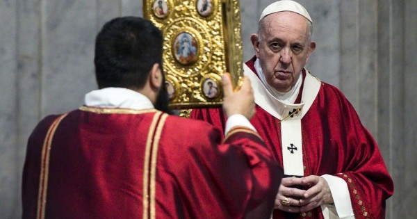 Τι συμβαίνει ; Νέες φήμες στον ιταλικό Τύπο για παραίτηση του Πάπα Φραγκίσκου !