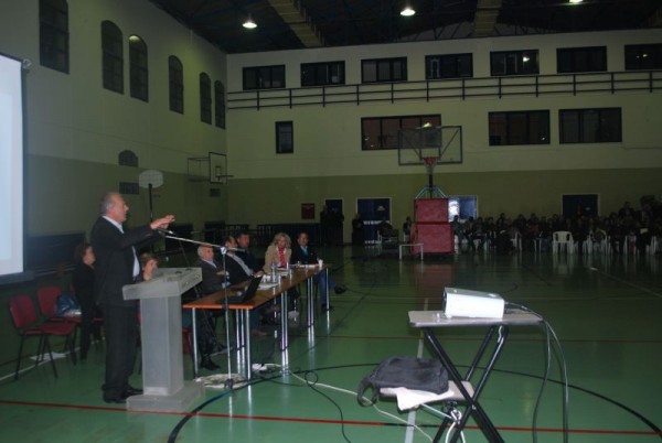 Ο Δήμαρχος Αρχανών-Αστερουσίων μιλάει για την λειτουργία της Τοπικής Αυτοδιοίκησης